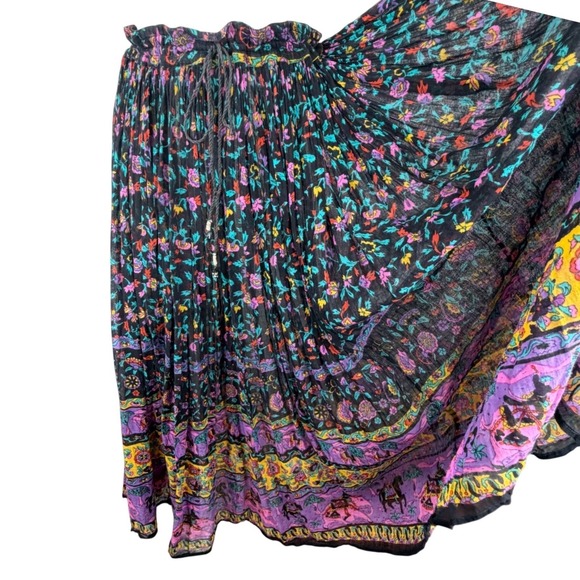 Short Circuit Dresses & Skirts - Vintage India Cotton Semi Sheer Gauze Floral Elephant Maxi Skirt Boho Elephants